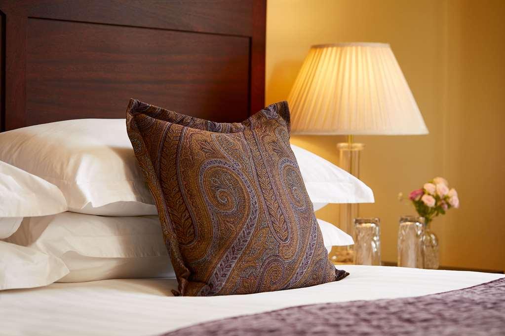 Macdonald New Blossoms Hotel Chester Zimmer foto