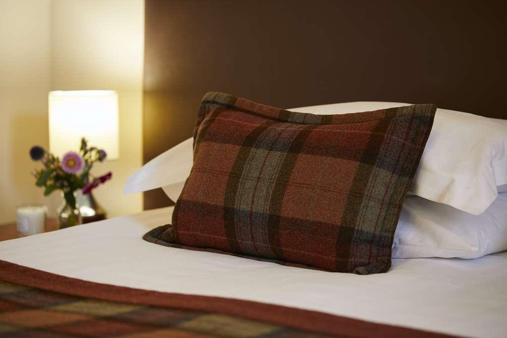 Macdonald New Blossoms Hotel Chester Zimmer foto